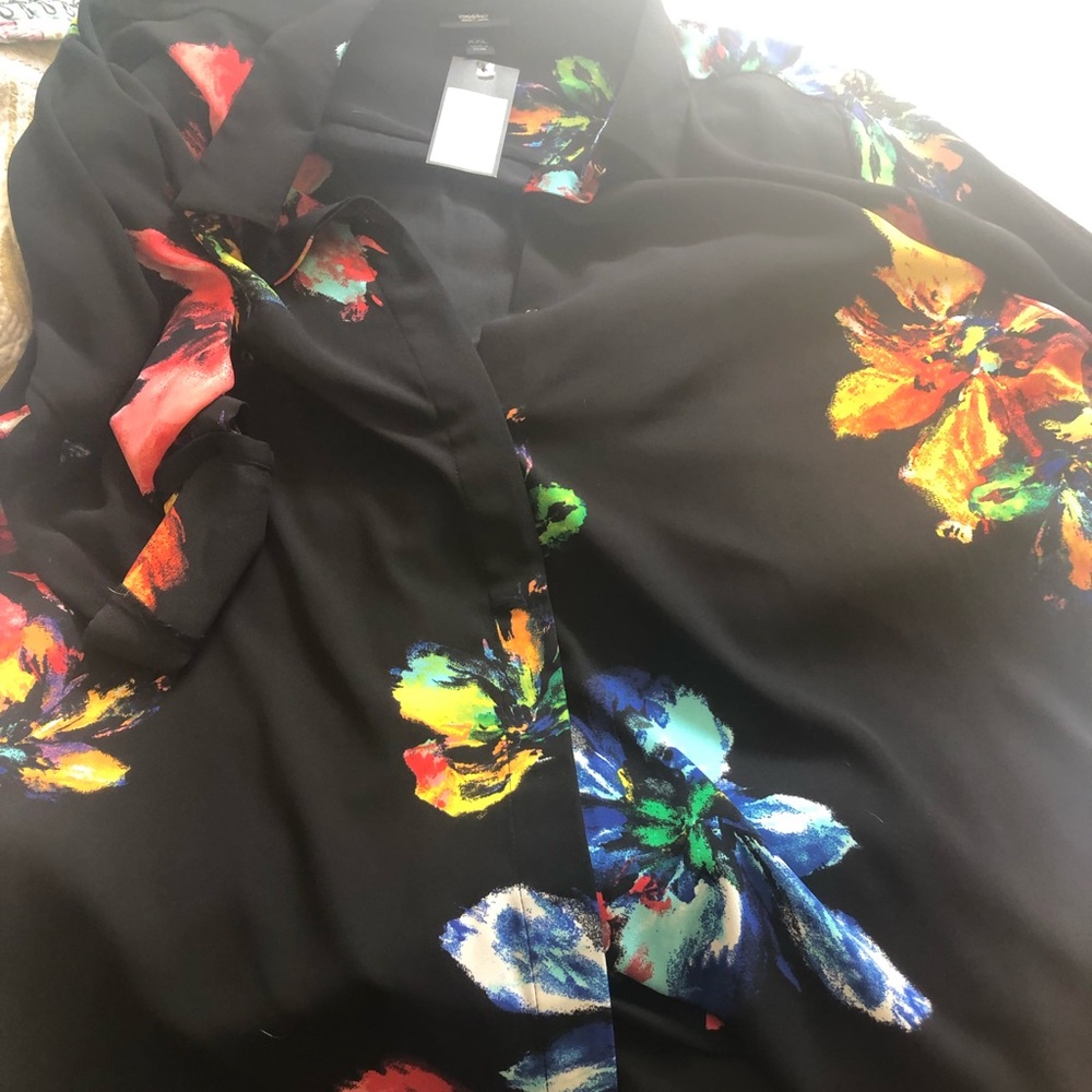 XXL shirt floral never worn